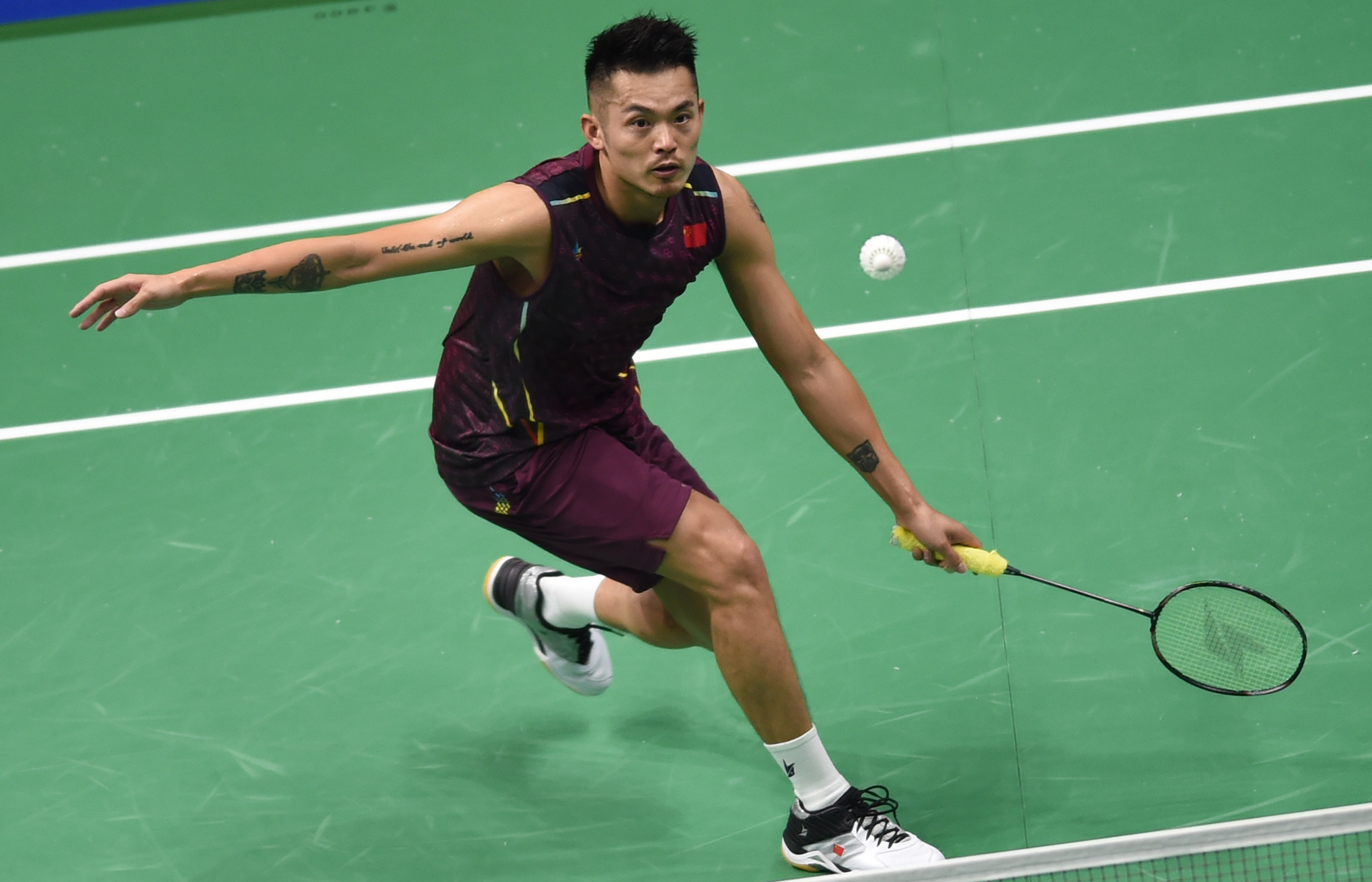 法国羽毛球队轻取丹麦羽毛球队，林丹惊艳世界