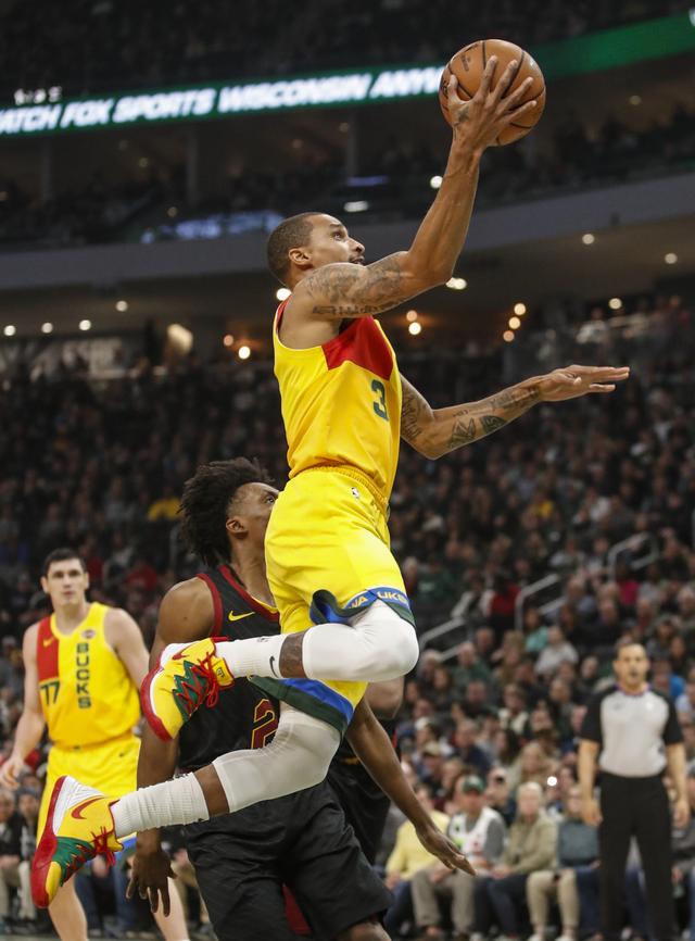 九游app下载-步行者绝地反击立陶宛男篮，乔治·希尔送出助攻的简单介绍