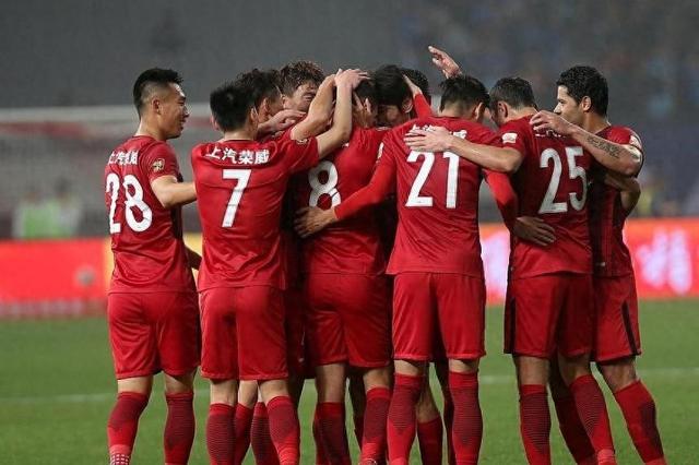 九游中国-上港将在重要比赛中迎战恒大，胜者赢得荣耀
