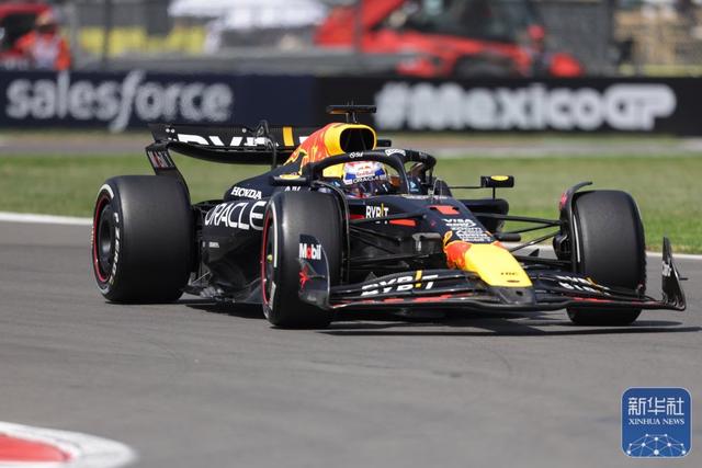 九游app下载-关于威廉姆斯鏖战索伯车队，佩雷兹带队取胜的信息