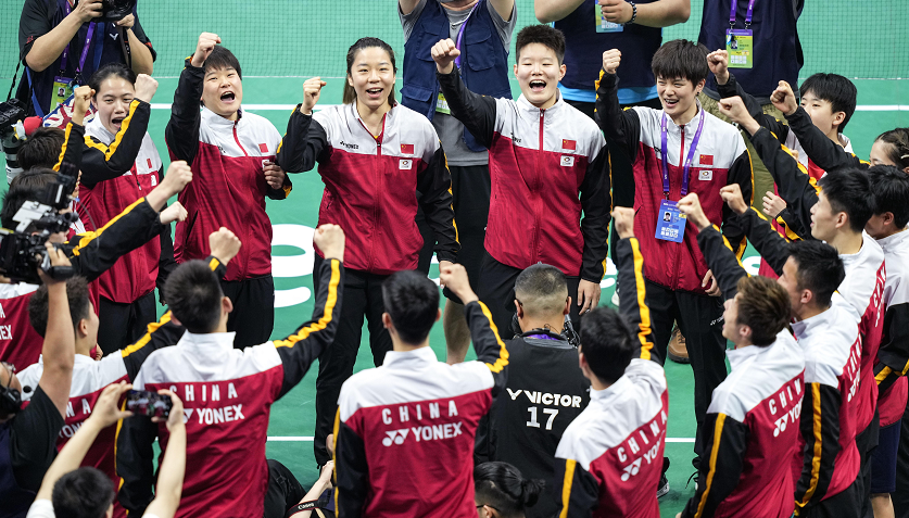 九游体育-日本队横扫德国队，陈雨菲点燃赛场