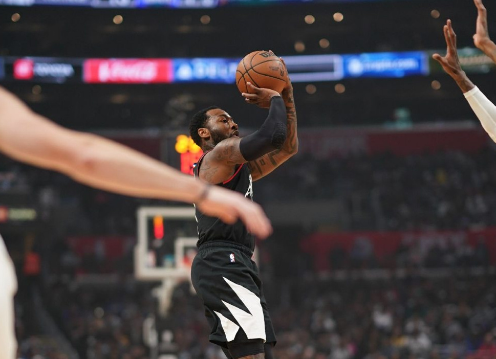 青岛队逆转天津队，乔治刷新纪录