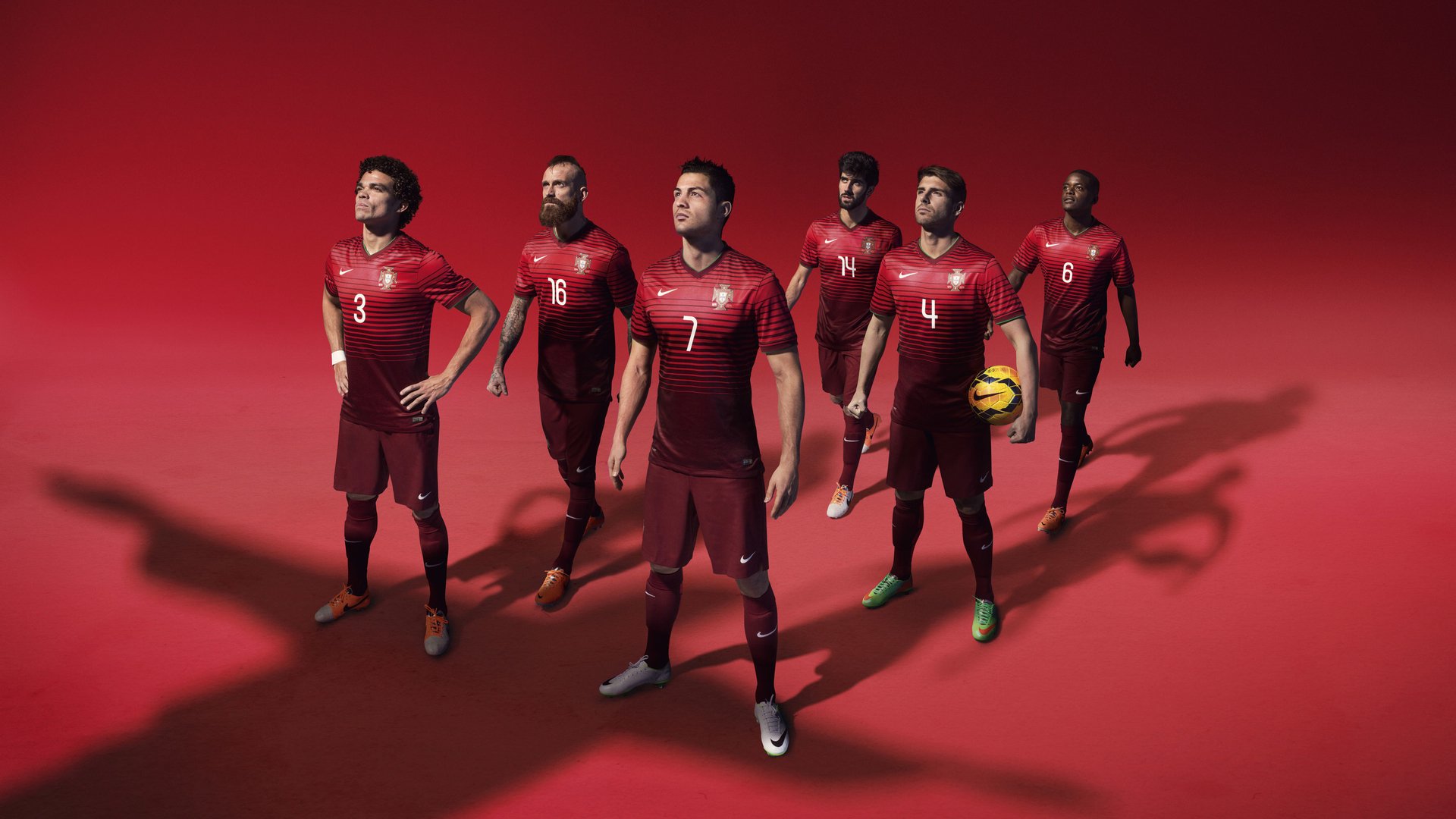 双线奇迹,荷兰加时鏖战破局,久保建英德比夜闪耀